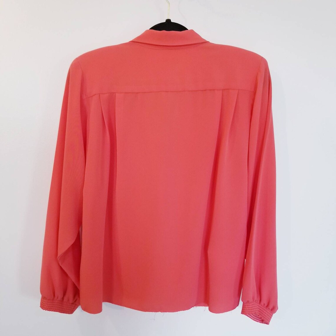 power blouse
