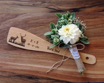 Wedding Favor with deer, Wooden Spatula, Party Favor, Rustic Wedding Favors, Kitchen Utensils, Cooking Utensil, Kitchen Spatula