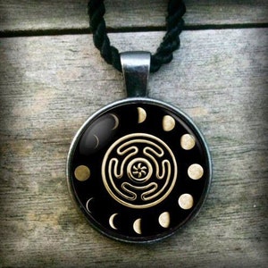 Wheel of Hekate Goddess Symbol Pendant Necklace + Box- Hecate Witchcraft Wicca Triple Moon