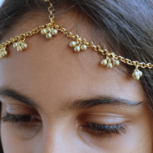 Gold Matha Patti, Maang Tikka Headpiece, Indian punjabi wedding jewelry, Rajasthani sangeet or mehendi forehead accessory, bollywood jewelry