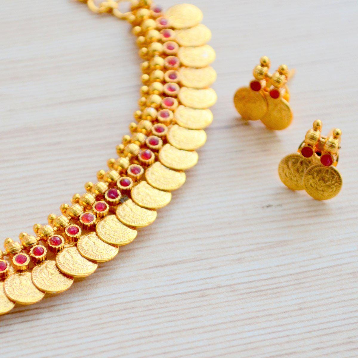 South Indian Gold Coin Necklace Set, Temple Jewelry Set, Traditional Kasu Mala Choker for Wedding, Ethnic Goddess Lakshmi Bahubali Jewellery