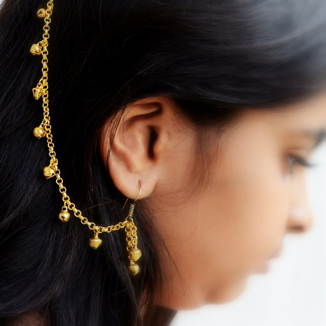 Gold Earring With Hair Chain, Traditional Rajasthani Ghungroo Jhumka With Supporting Ear Chain Or Kaan Sahara .uk Gold Earring With Hair Chain, Traditional Rajasthani Ghungroo Jhumka With Supporting Ear Chain Or Kaan Sahara .uk