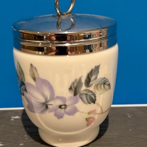 Vintage Royal Worcester Egg Coddler: Evesham, June Garland Patterns image 10