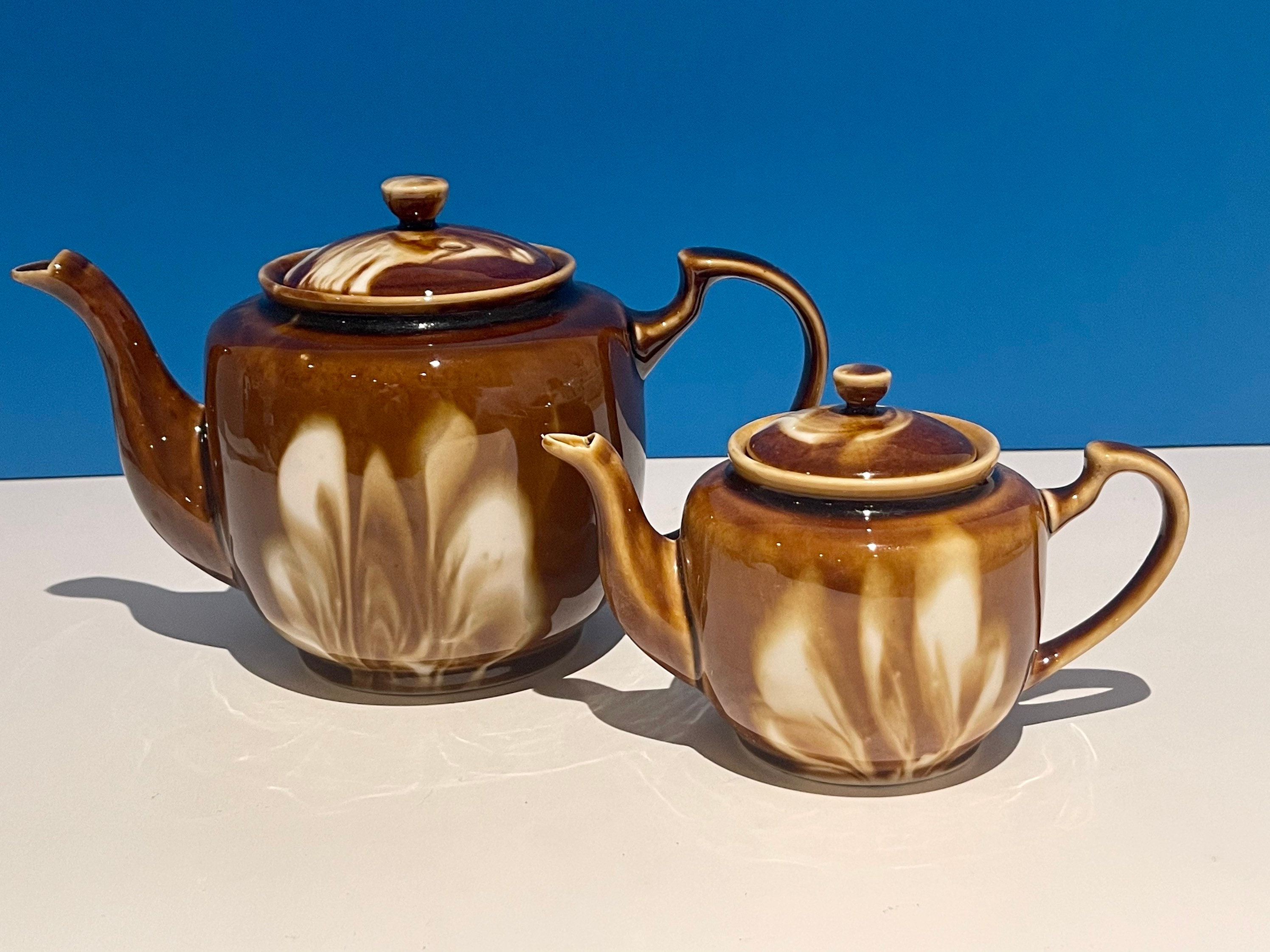Set of 2 Vintage Brown Betty Teapots 4 and 2 Cup Volume Etsy