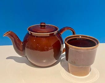 Hoogwaardig Goninklijke Ceramic teapot and infuser. Made in Holland. 3 cup teapot