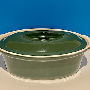 Vintage casserole dish with a lid. No marking