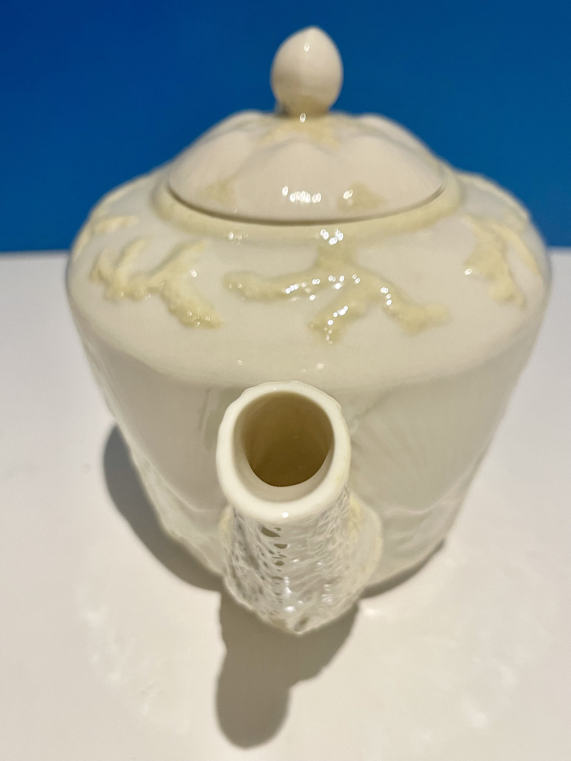 Vintage Belleek Shell Teapot. 6th Green Mark. Ca 1965-1981