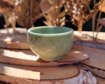 Jade bowl crystal bowl light green jade mini bowl gemstone carving palm stone