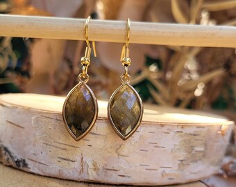 Labradorite earrings gold gemstone earrings earrings Lacooni