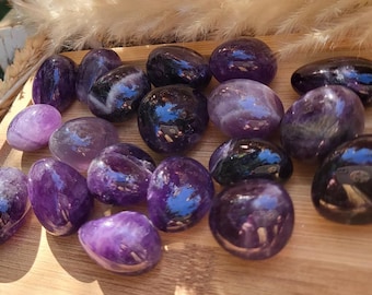 Companion: Amethyst, tumbled stone, palm stone, pocket stone, worry stone, gemstone, palm stone