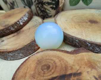 Moonstone ball 30 mm gemstone hand flatterer