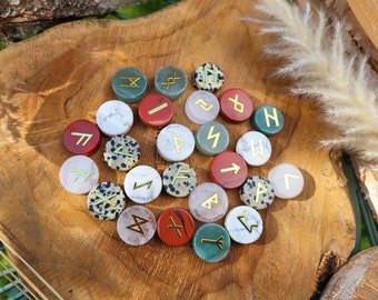 Rune Stones Set Aventurine Howlite Jasper Rock Crystal Dalmatian Jasper Gold Rune Stones Oracle Gemstones Hand Flatterer