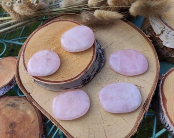 Rose quartz palm stone gemstone hand flatterer