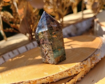 Garden Quartz Tower Lodolite Obelisk Gemstone Phantom Quartz Palm Stone Point Yoga Chakra Reiki