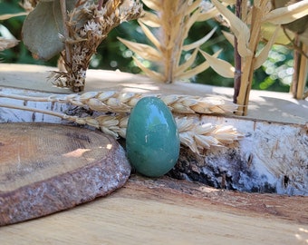 Aventurine egg 30 x 20 mm gemstone hand flatterer