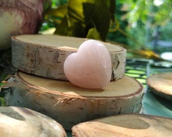 Rose quartz heart gemstone hand flatterer