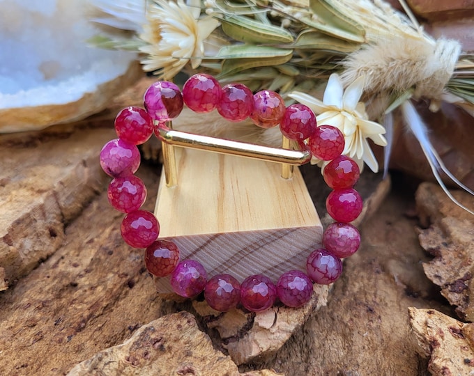 Featured listing image: Agate bracelet, one-of-a-kind, pink, 10 mm beads, gemstone bracelet