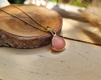 Jade Drop Necklace Peach Apricot Gold