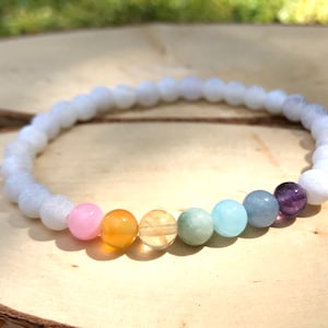 Chakraarmband Agat Jade Ametist Citrin Akvamarin Pastellvit 7 Chakran 6 mm Pärlor