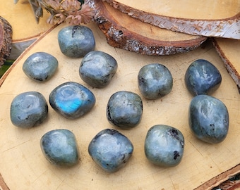 Labradorite hand flatterer tumbled stone gemstone