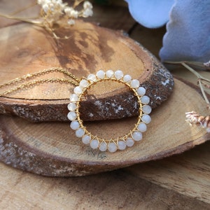 Collier de pierre de lune de pierre précieuse Collier d’or de pierre de lune d’or Collier de pierres précieuses