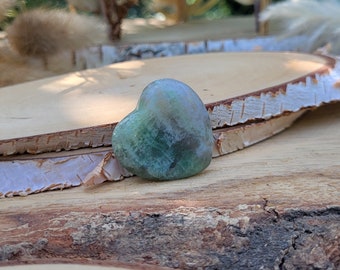 Fluorite worry stone heart gemstone hand flatterer