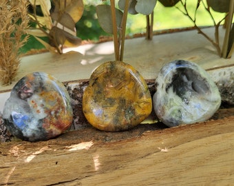 Agate Heart Worry Stone Gemstone Talisman