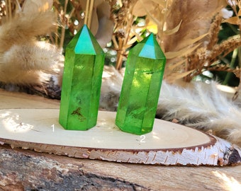 Green Aura Quartz Tower Obelisk Gemstone Rainbow Palm Stone Point Yoga Chakra Reiki