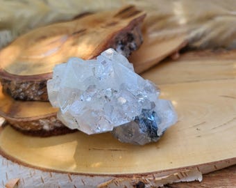 Apophyllite Cluster Gemstone Tumbled Crystal Apophyllite Jalgaon India