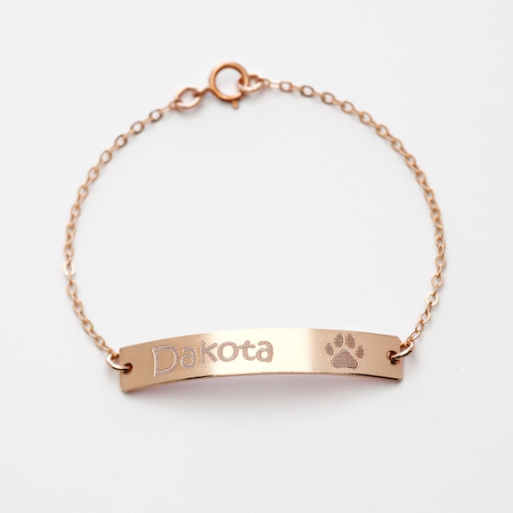 ZqlDDayUP Braccialetti personalizzati di zampa di cane Stampa di zampa Nome Braccialetto in acciaio inox Braccialetti commemorativi personalizzati di animali domestici per donne Mamma di cani Regali