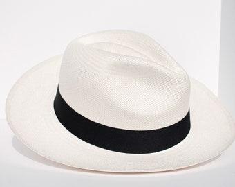 Genuine Panama Hat Natural Color Handmade Classic Fine Classy Elegant Fedora Hats Paja Toquilla