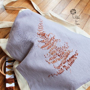 "GOLDEN BROWN" Embroidery Kit