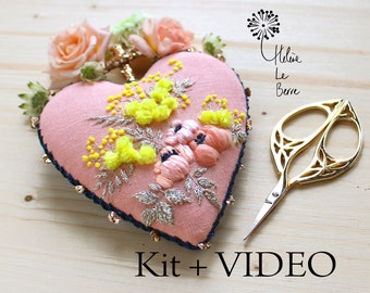 Kit de Broderie "COEUR MIMOSA" - Embroidery Kit "Mimosa HEART"