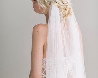 Fingertip veil, Draped veil, Drape veil, Crystal veil, Sparkly veil - AMELIA