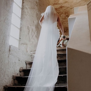 Single tier wedding veil, Bridal veil, Bride Veil, Soft veil, Silky veil, Chapel veil, Cathedral veil - LUCIA