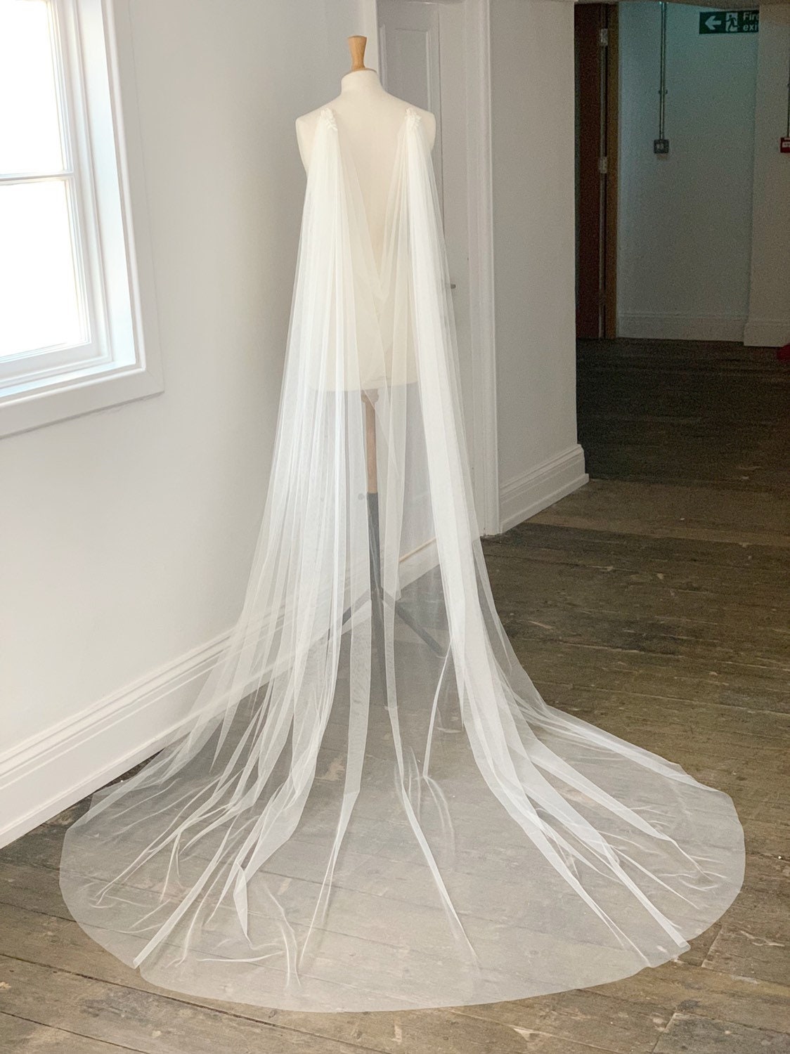 Cape Veil Bridal Cape Tulle Cape Bridal Coverup Lace Etsy UK