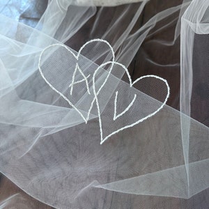 Entwined hearts embroidered veil appliqué, embroidered hearts, embroidered wedding veil, veil embroidery FREE DELIVERY image 6