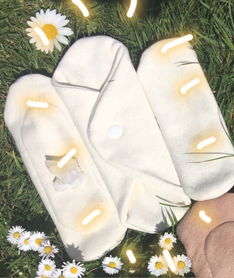handmade cloth moonsanitary pads. MEDIUM days Organic HEMP