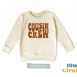 Bluza z okrągłym dekoltem Retro Cousin Crew dla maluchów - Uroczy sweter dla dzieci w stylu vintage - Uroczy sweter z okrągłym dekoltem Cousin Natural
