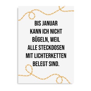Weihnachtskarte Bis Januar nicht bügeln - LICHTERKETTEN Postkarte Weihnachten lustig
