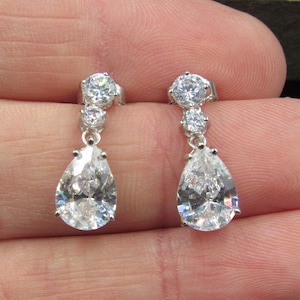 Sterling Silver Brilliant Cubic Zirconia Teardrop Gemstone Earrings
