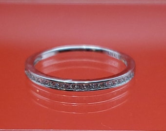 Size 9 925 Sterling Silver Thin Bright Cubic Zirconia Channel Gem Ring