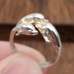 Size 7.75 925 Sterling Silver Cute Triple Dolphin Rustic Ring