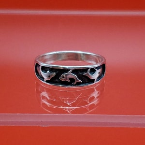 Size 5.25 925 Sterling Silver Triple Dolphin Animals Ring