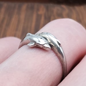 Size 6.5 925 Sterling Silver Cute Two Dolphins Ring