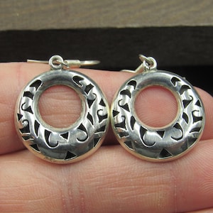 Sterling Silver Fancy Design Cutout Circle Dangle Earrings