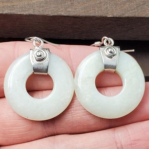 Sterling Silver Chrysoprase Circle Stone Swirl Earrings