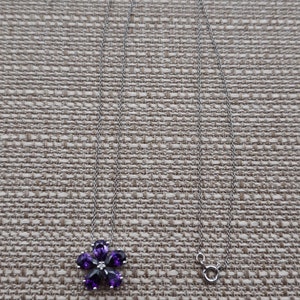 18 Inch Sterling Silver Purple Cubic Zirconia Flower Necklace A2709