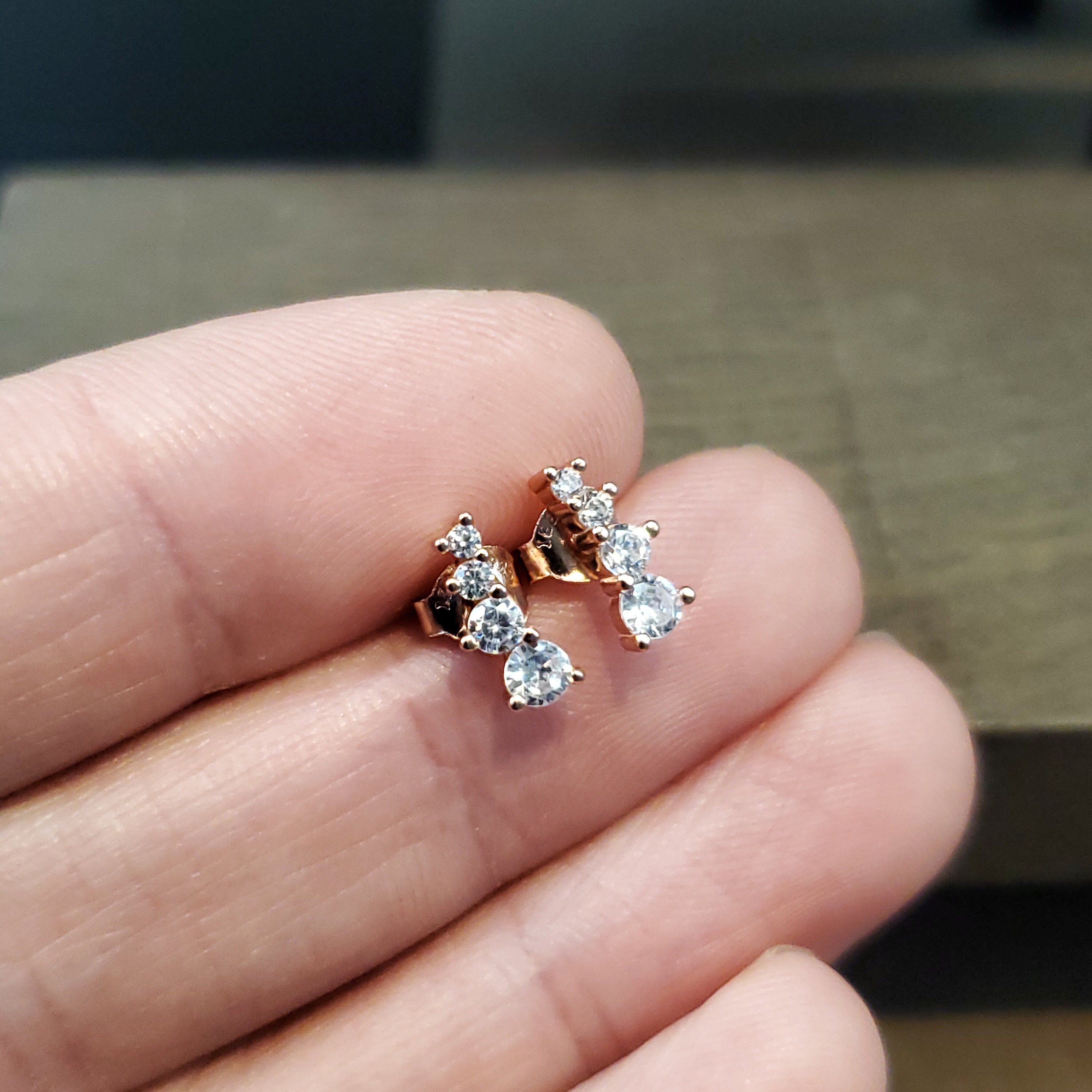 SILVER925 ROSE STUD EARRINGS /シルバー/ピアス 楽天市場】【片耳用】シルバー925 メンズ ピアス 薔薇 ローズ
