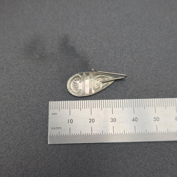 Sterling Silver Light Frog Weave Pattern Earrings… - image 5